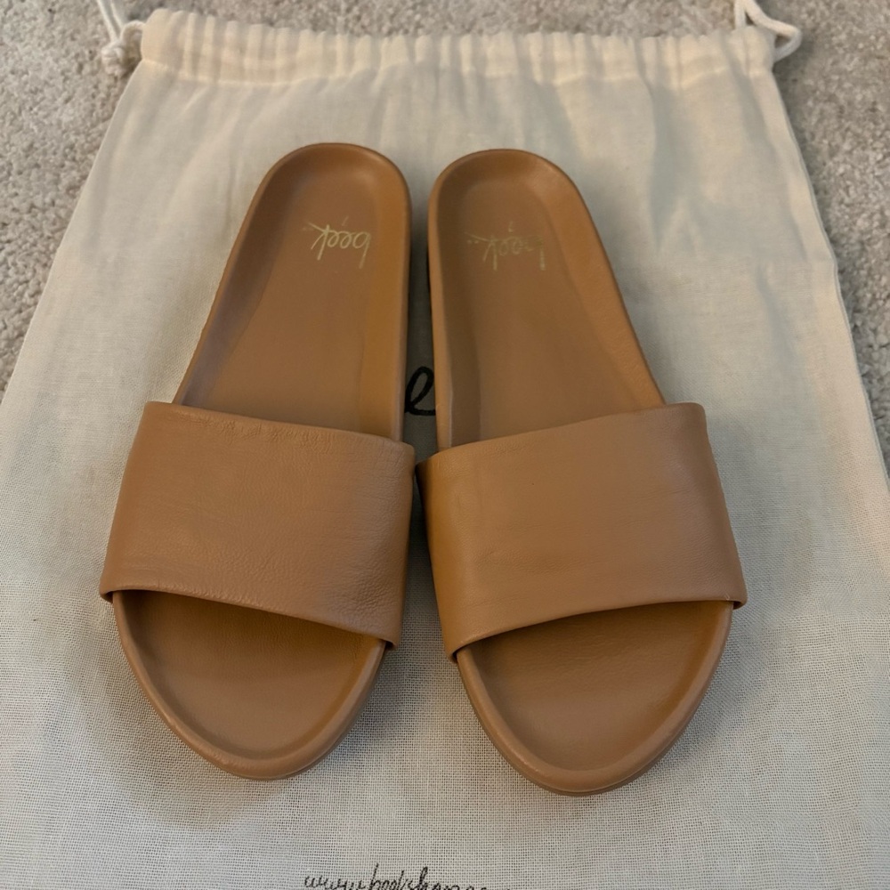 Beek Women's Gallito Slide Sandals Honey